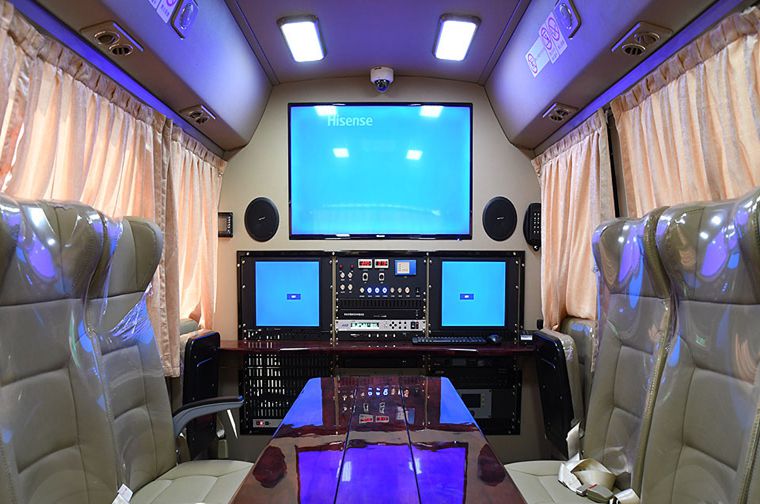 衛星通信車